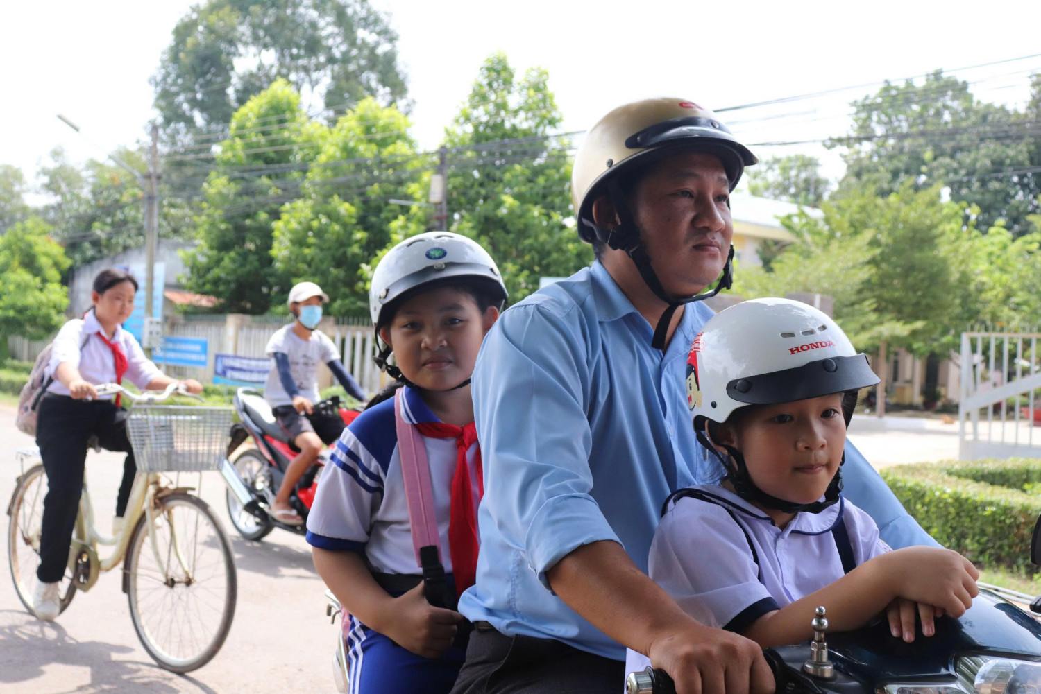 Mong muốn có hai con vẫn đang phổ biến trong xã hội nhưng không phải cặp vợ chồng nào cũng hiện thực được mong muốn đó!
