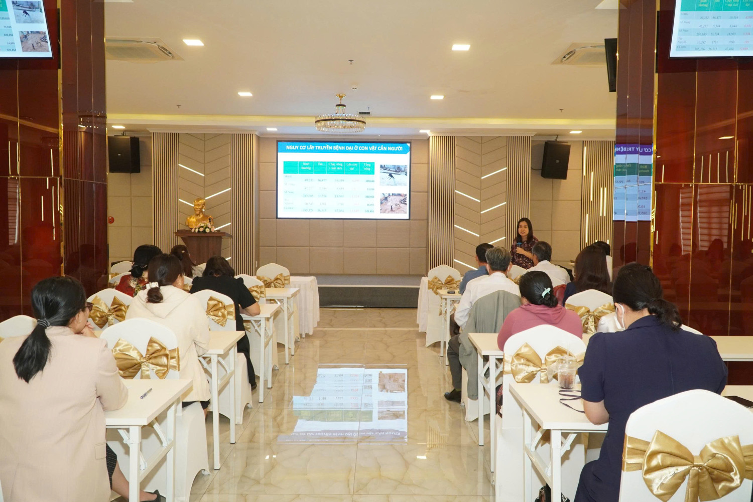 Toàn cảnh hội nghị tập huấn